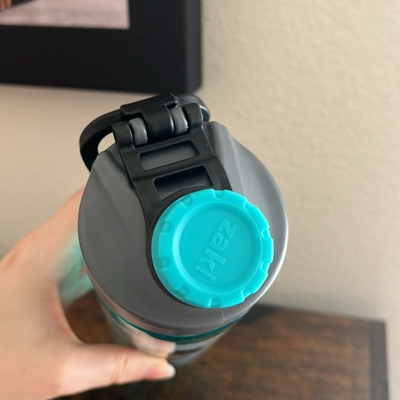 The Office Water Bottle - Picture 5 of 9